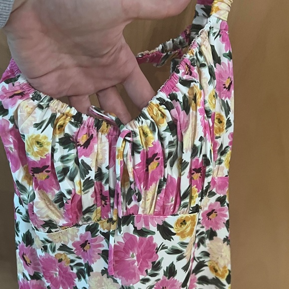 Floral Mini Dress - Picture 5 of 9